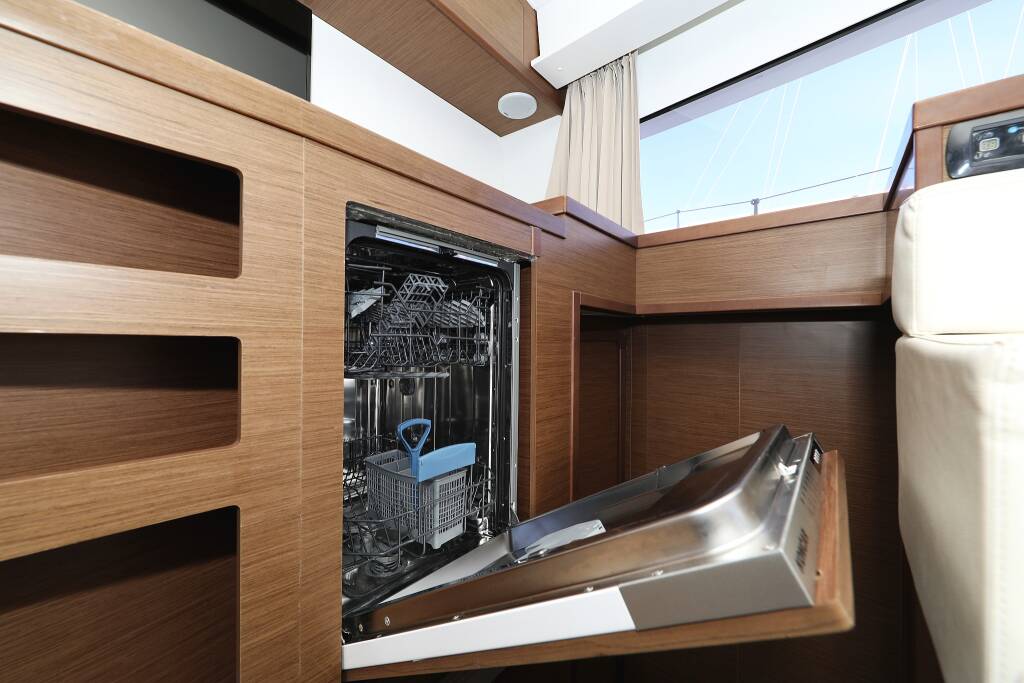Catamaran Lagoon 42 Sapphire