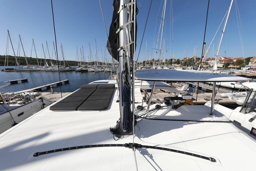 Catamaran Lagoon 42 Sapphire