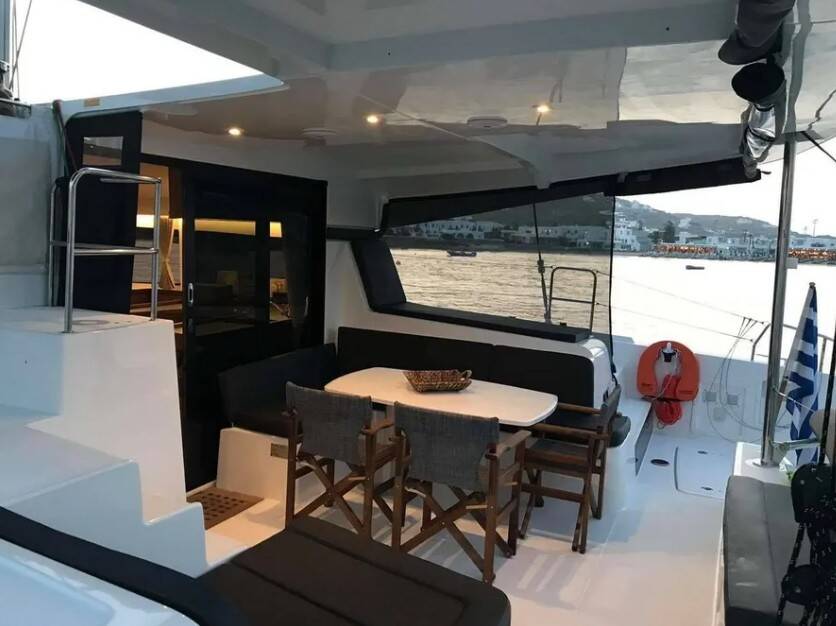 Catamaran Lagoon 42 Olympios Zeus