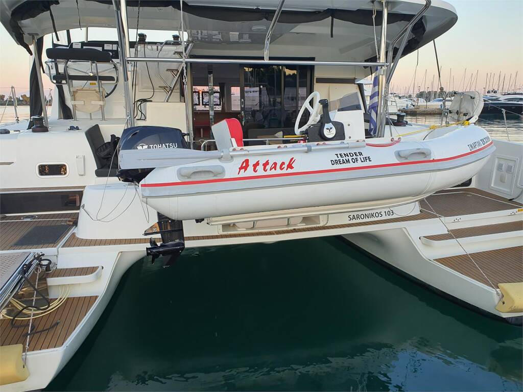 Catamaran Lagoon 42 Dream of Life