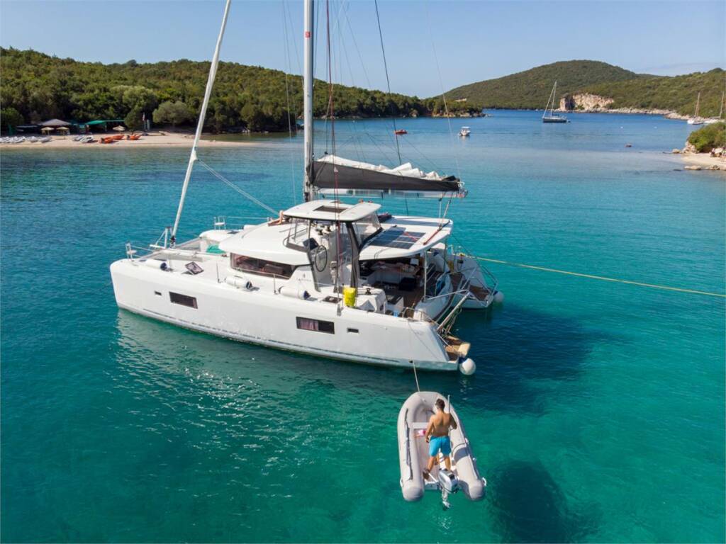 Catamaran Lagoon 42 Dream of Life