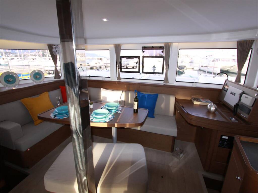 Catamaran Lagoon 42 Dream of Life