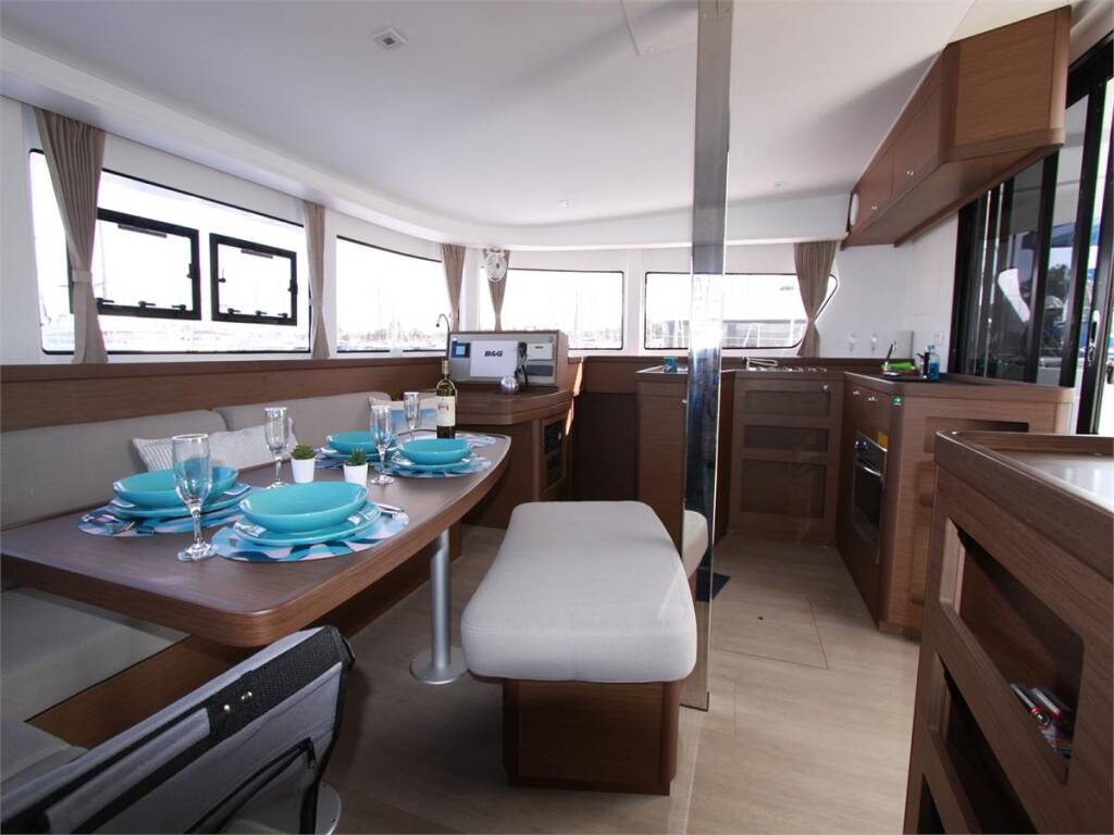 Catamaran Lagoon 42 Dream of Life