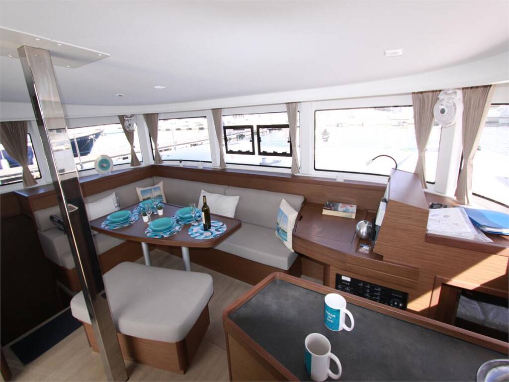 Catamaran Lagoon 42 Dream of Life