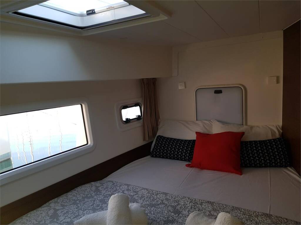 Catamaran Lagoon 42 Dream of Life