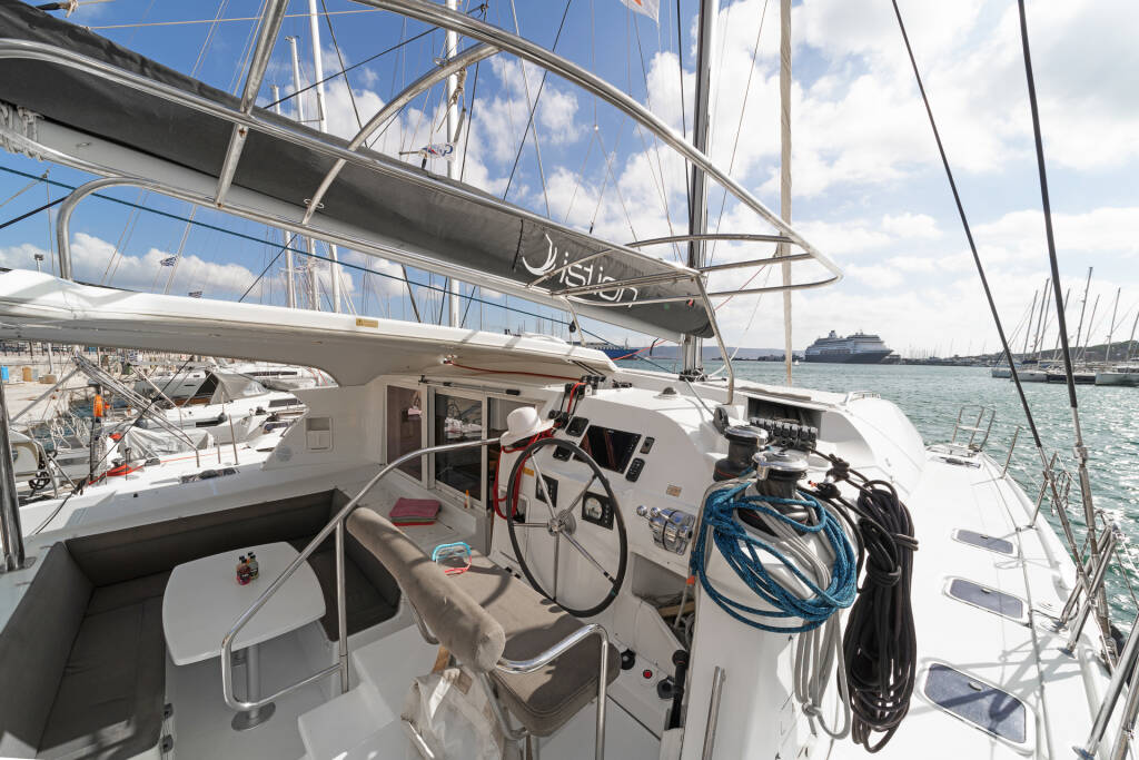 Katamaran Lagoon 421 Silverstar II