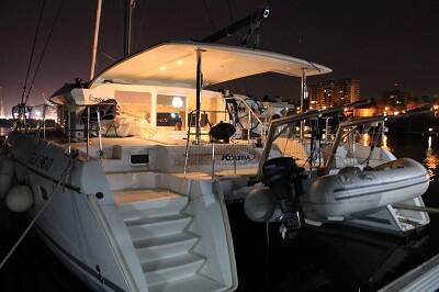 Katamaran Lagoon 421 Azzurra