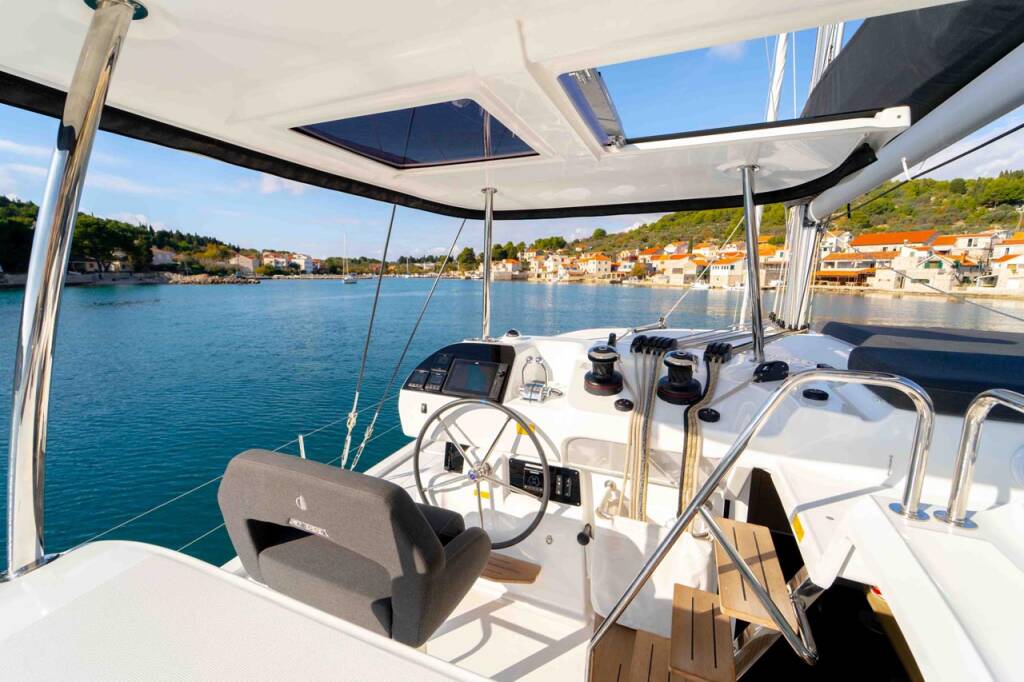 Catamaran Lagoon 43 Lotti