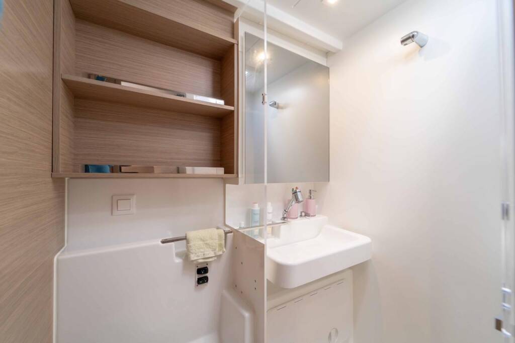 Catamaran Lagoon 43 Lotti