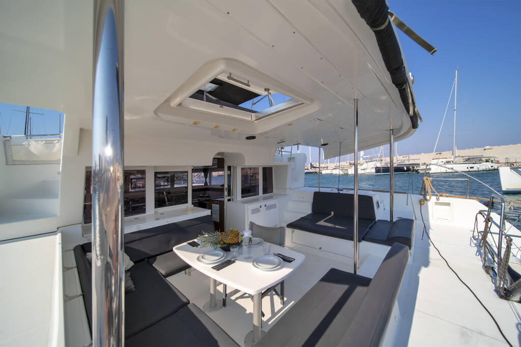 Catamaran Lagoon 450 F Thetis