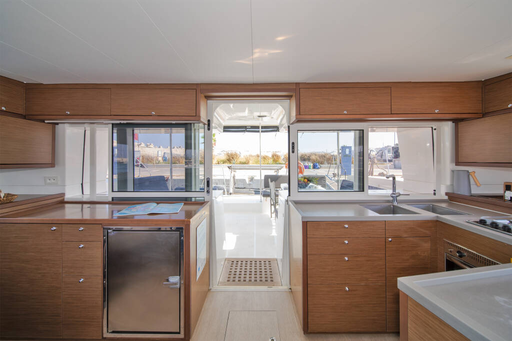 Catamaran Lagoon 450 F Thetis