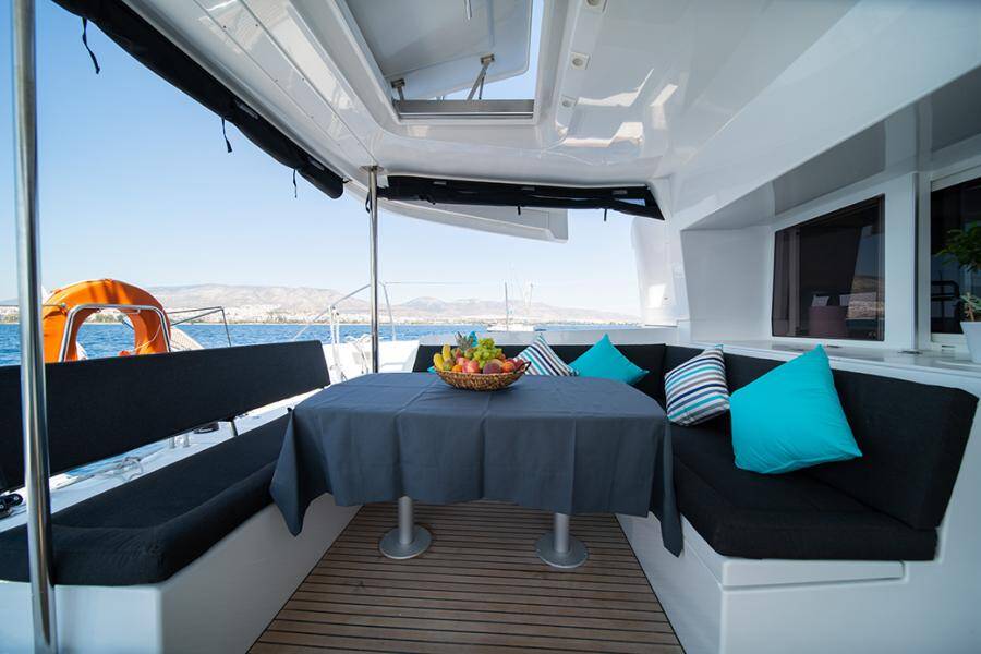 Catamaran Lagoon 450 F 