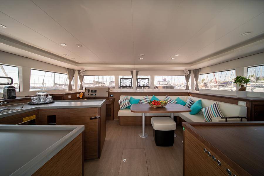 Catamaran Lagoon 450 F 