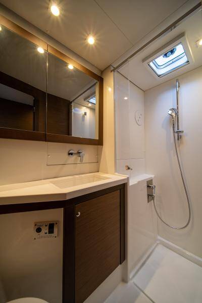 Catamaran Lagoon 450 F 