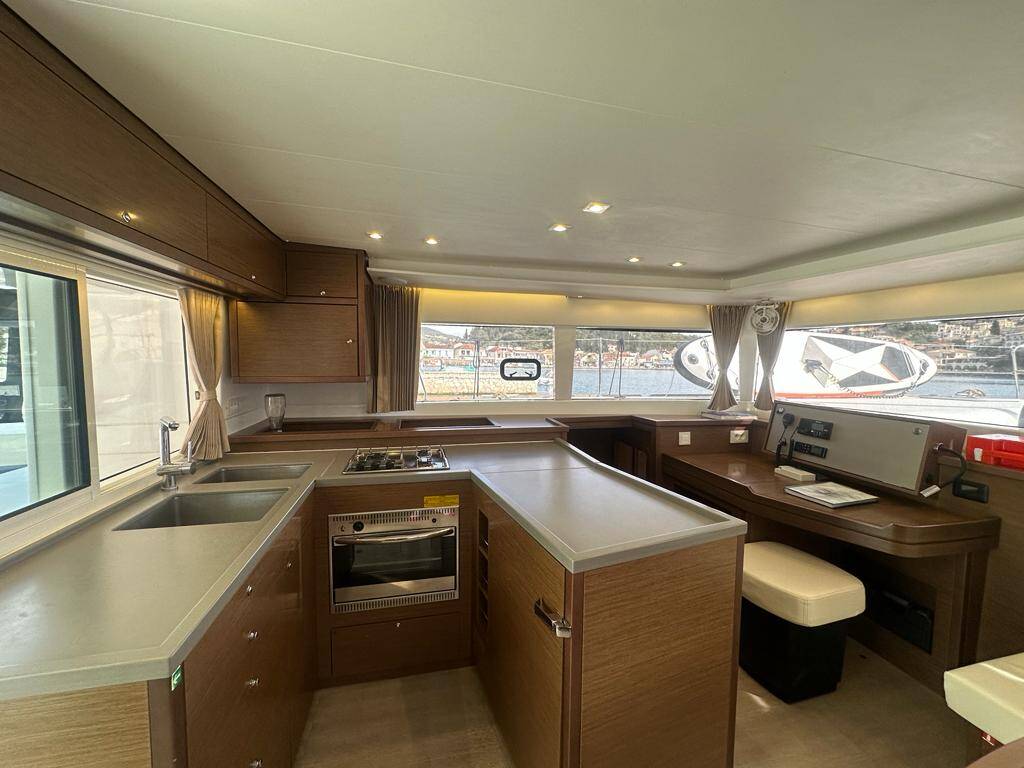 Katamaran Lagoon 450 F Zacapa
