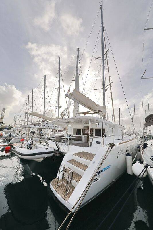 Catamaran Lagoon 450 F Lydia