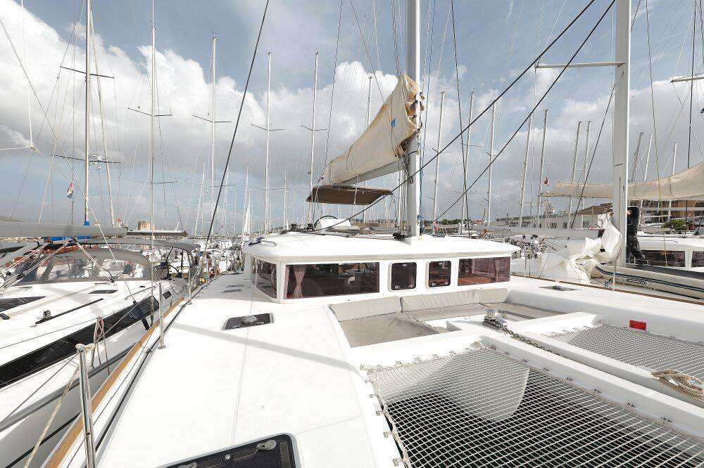 Catamaran Lagoon 450 F Lydia