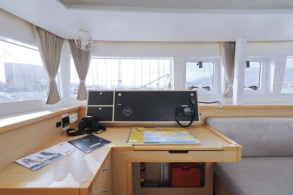 Catamaran Lagoon 450 F Lydia