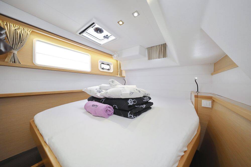 Catamaran Lagoon 450 F Lydia
