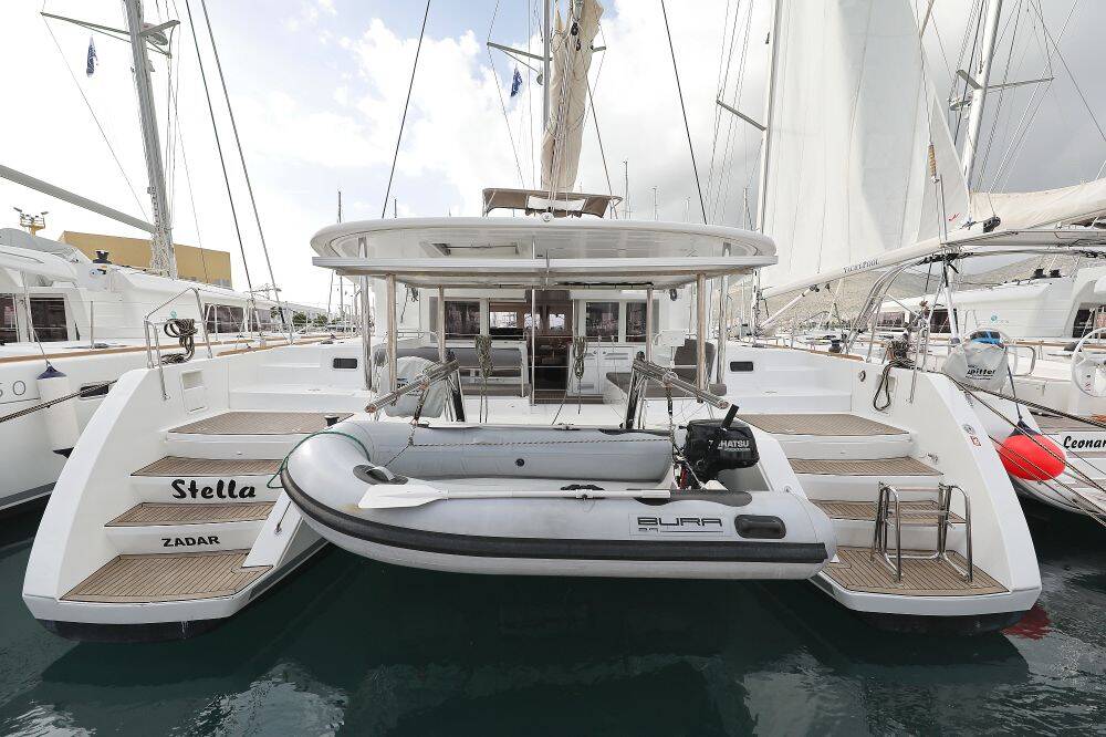 Catamaran Lagoon 450 F Stella
