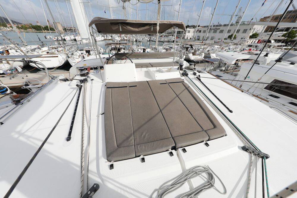 Catamaran Lagoon 450 F Stella