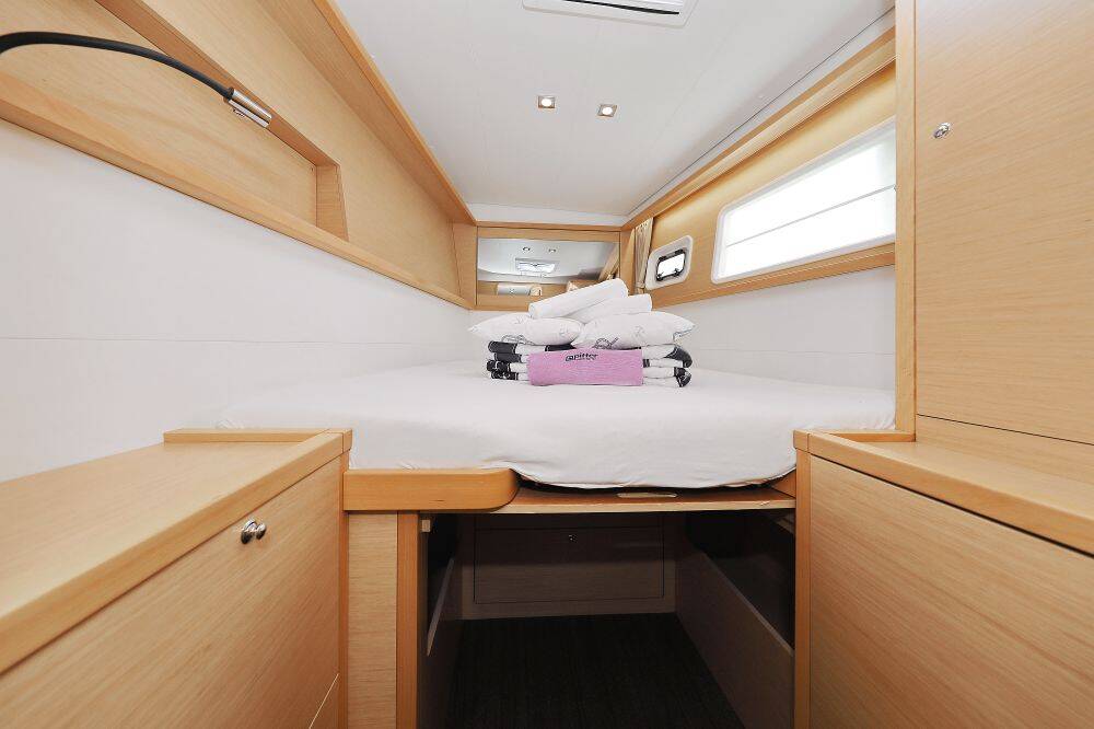 Catamaran Lagoon 450 F Stella