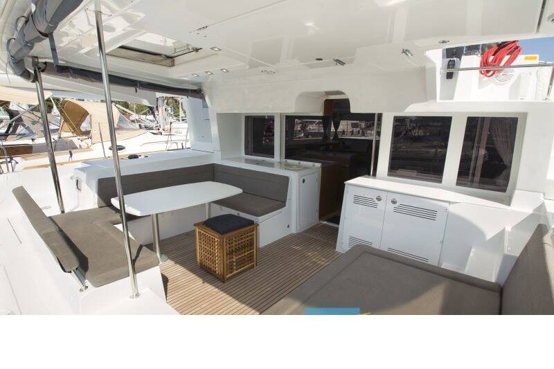 Katamaran Lagoon 450 F Hydra VIII