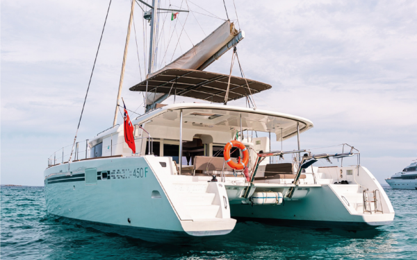 Lagoon 450 F Lluna Ibiza, Club Nàutic Sant Antoni de Portmany