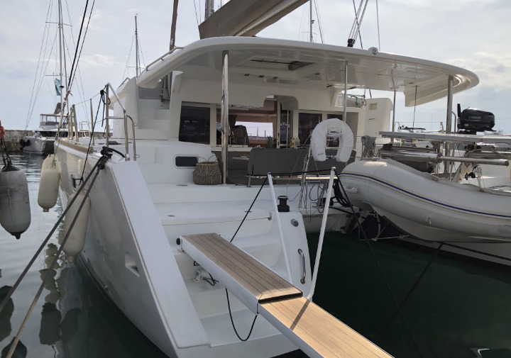 Katamaran Lagoon 450 F Azraq