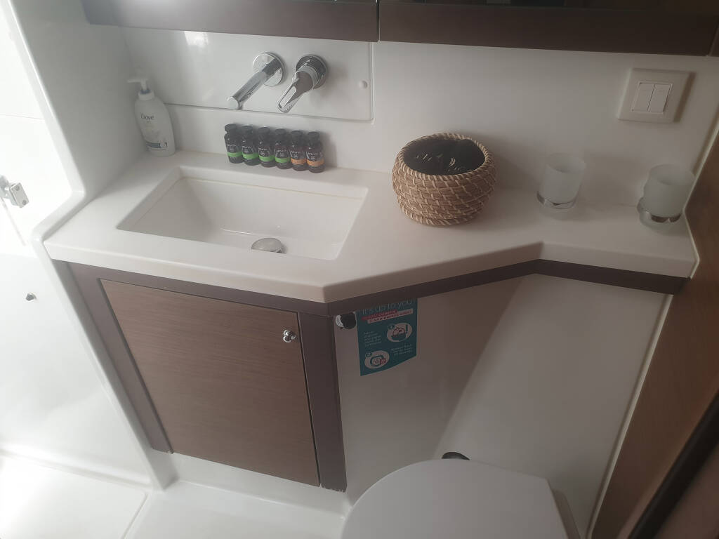 Katamaran Lagoon 450 F Madicon
