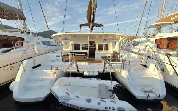 Lagoon 450 F Shiva Trogir, Yachtclub Seget (Marina Baotić)