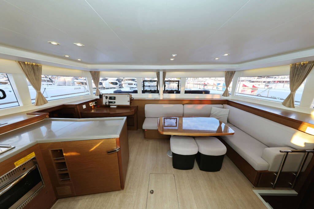 Catamaran Lagoon 450 F Shiva