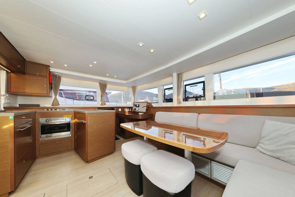 Catamaran Lagoon 450 F Shiva