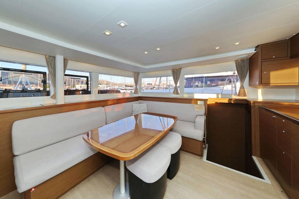 Catamaran Lagoon 450 F Shiva