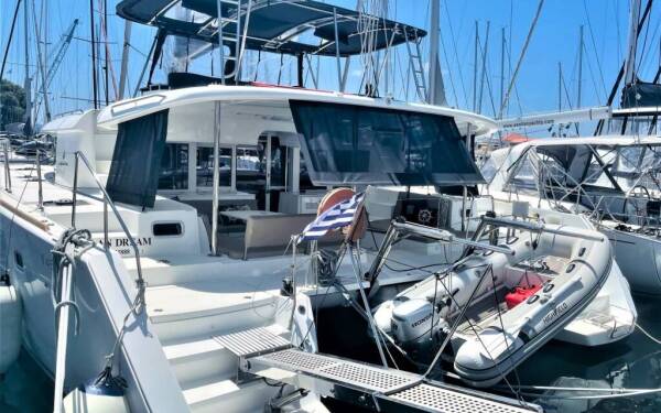 Lagoon 450 F Aeolian Dream Preveza, Main Port