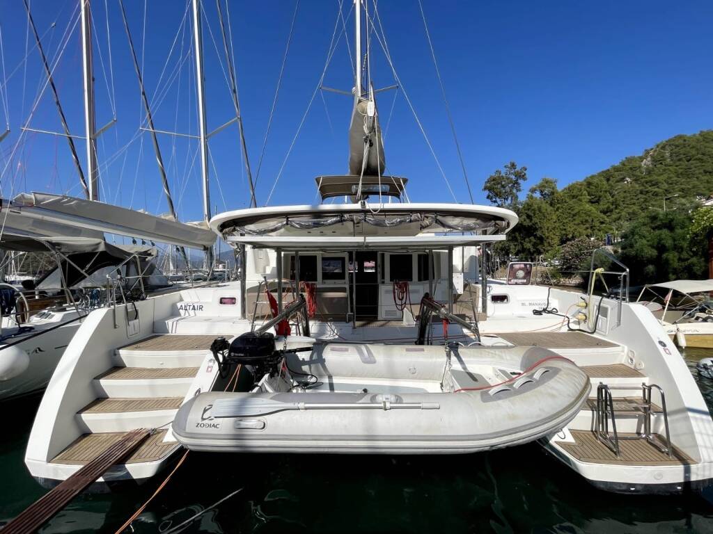 Catamaran Lagoon 450 F Altair