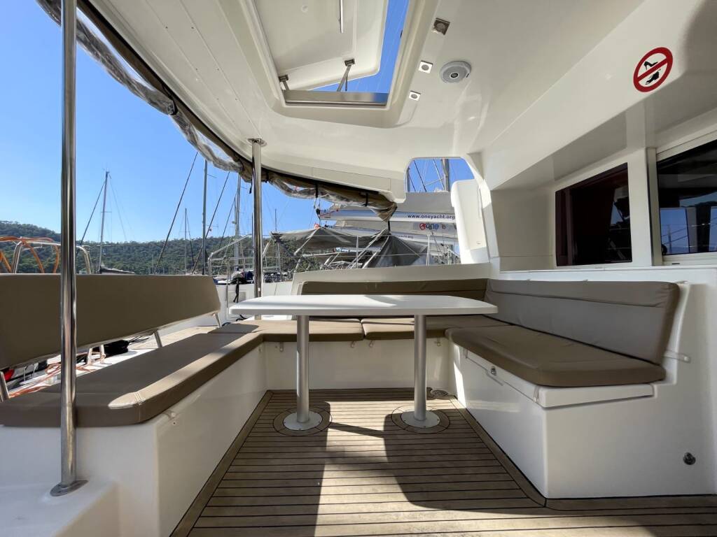 Katamaran Lagoon 450 F Altair