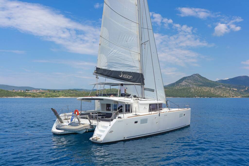 Catamaran Lagoon 450 F Caretta Nana