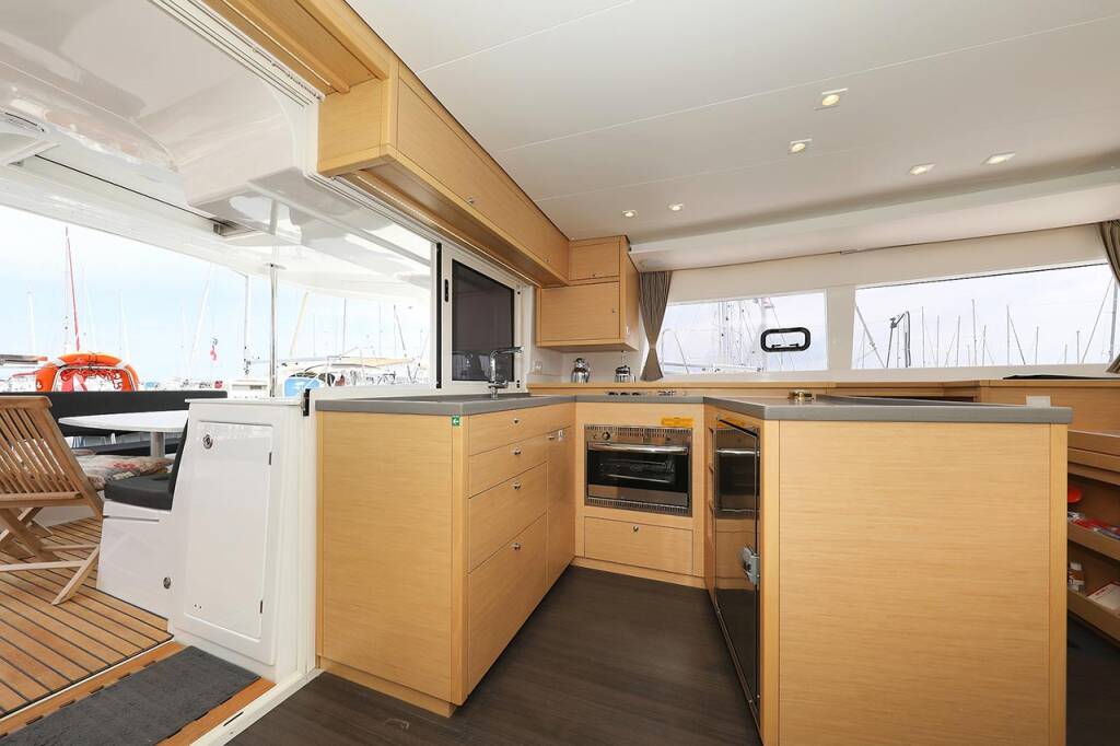 Catamaran Lagoon 450 F Sunce