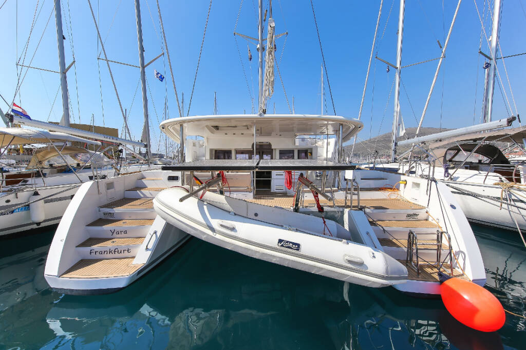 Katamaran Lagoon 450 F Yara