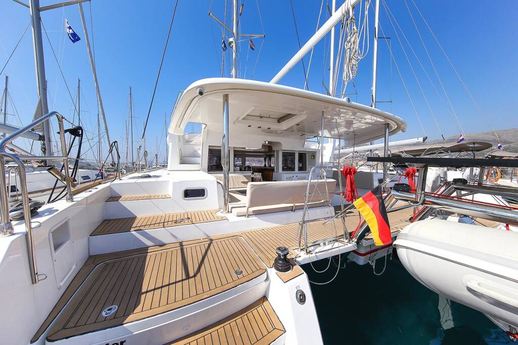 Katamaran Lagoon 450 F Yara