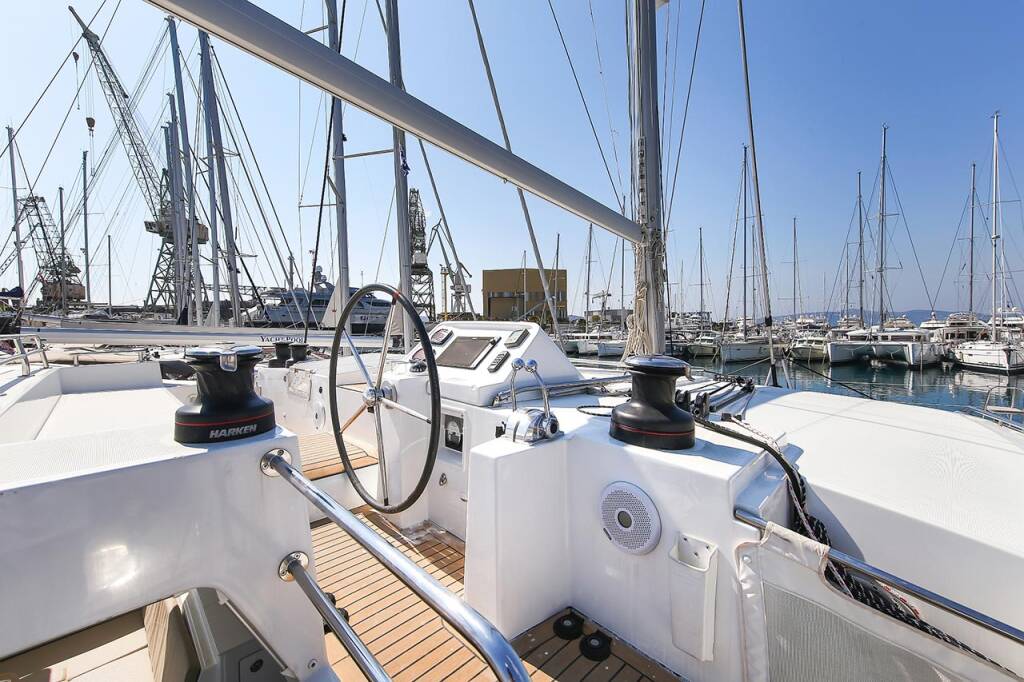 Katamaran Lagoon 450 F Yara