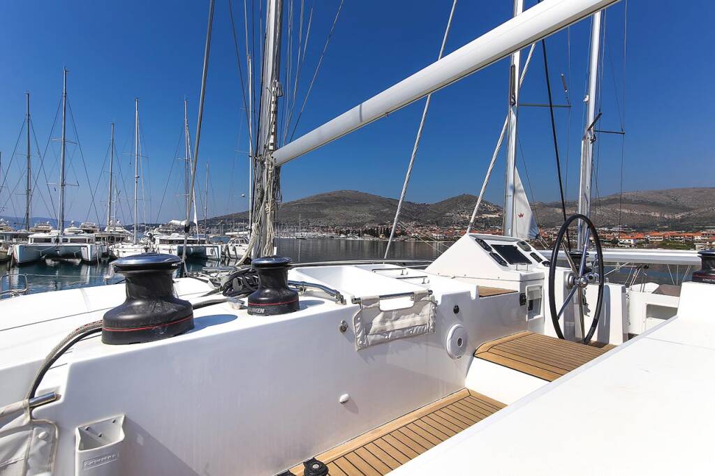Katamaran Lagoon 450 F Yara
