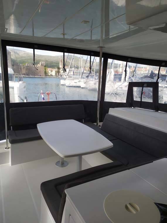 Catamaran Lagoon 450 S Twin elli