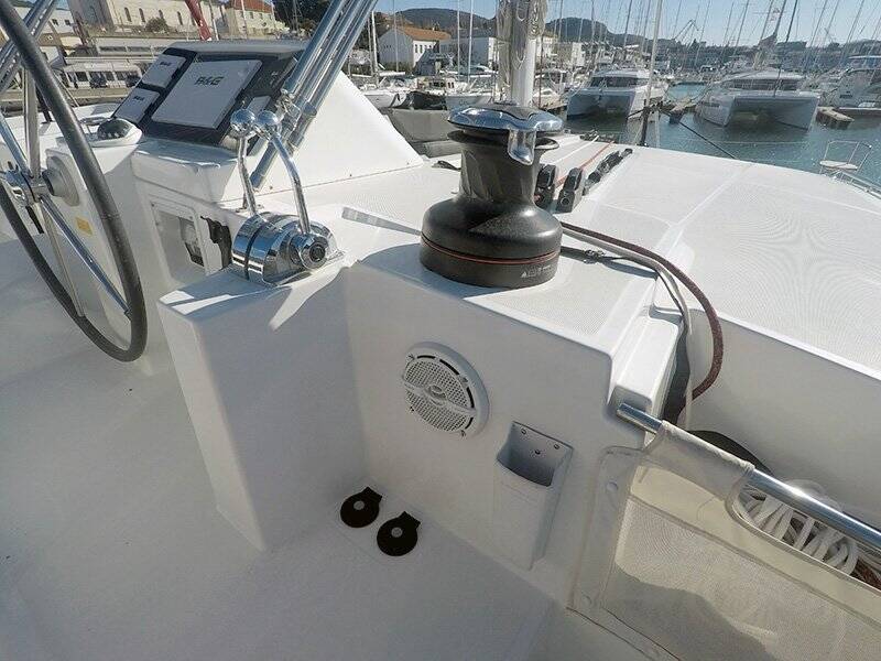 Catamaran Lagoon 450 Zuzo II