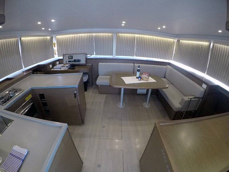 Catamaran Lagoon 450 Zuzo II