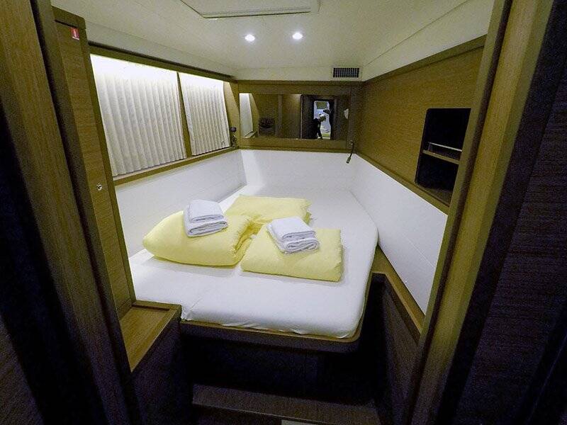 Catamaran Lagoon 450 Zuzo II