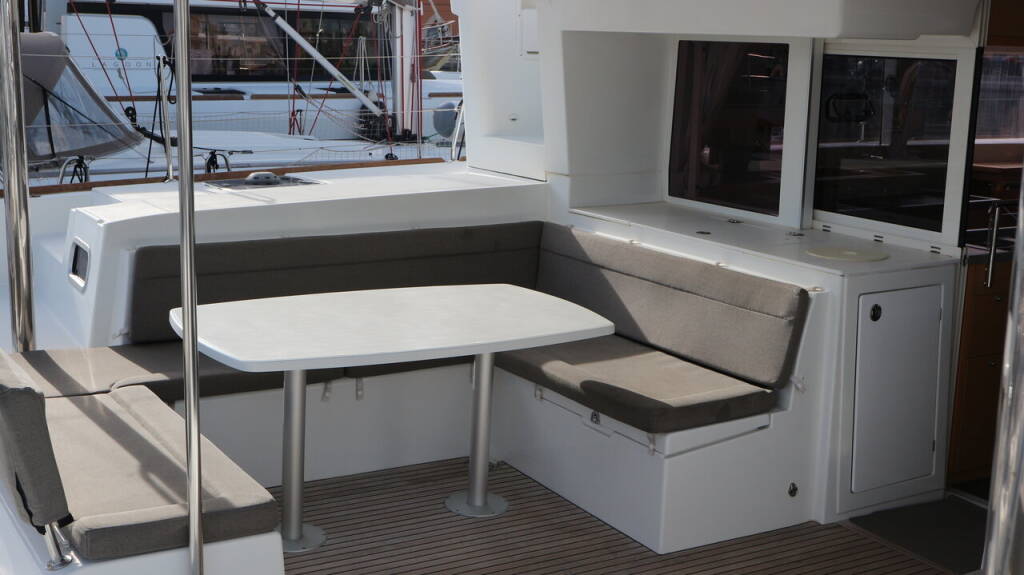 Catamaran Lagoon 450 Philea