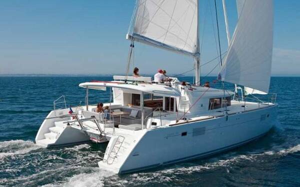 Lagoon 450 Amare I Athens, Alimos marina