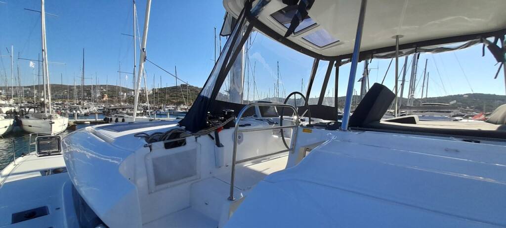 Katamaran Lagoon 46 OW Free Bird II